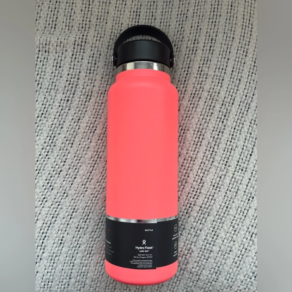 ⚠️SOLD⚠️Hydro Flask Water Bottle 40oz- Hibiscus - Wide Mouth - Picture 4 of 15